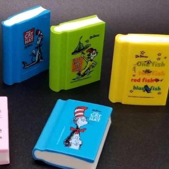 Toys Lot Of 2 Dr Seuss Mini Book Erasers Cat In The Hat Teachers Stoc